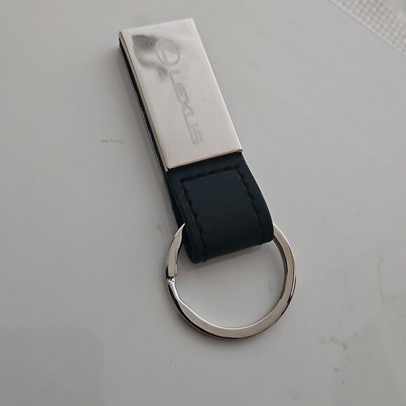 Silver and Black Keychain - Picture 15 of 16